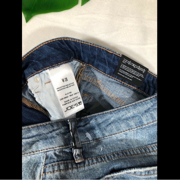 NWT Joe's Jeans Distressed Jean High Waist‎ Shorts - Picture 8 of 8